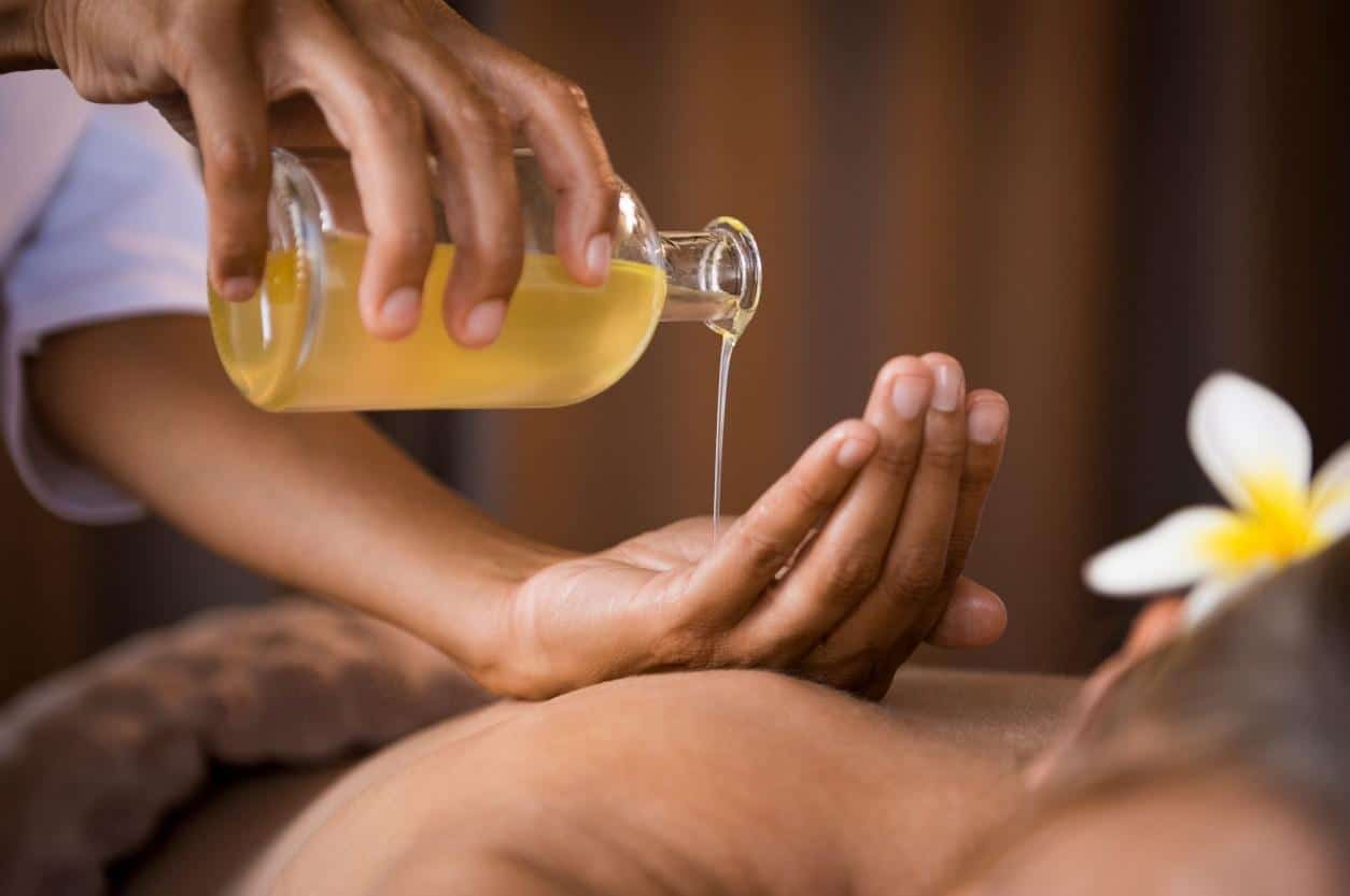 https://letsrelaxspa.com/wp-content/uploads/2022/01/aromas-used-for-massages-2-scaled.jpg